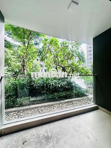 Duplex 2 tầng, có sân vườn riêng 4PN 4WC