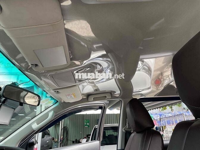 Toyota Fortuner 2019 máy Dầu Số Sàn lướt 2 vạn Km