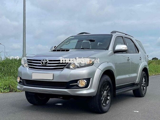 Toyota Fortuner 2016 2.4G 4x2 MT - 110000 km
