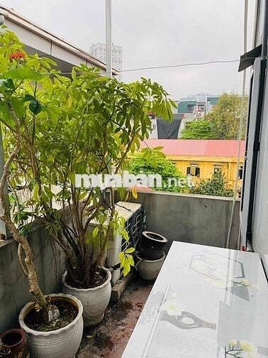 Phòng 12m Ban Công Giá 2X Tại 445 Lạc Long Quân - Xuân La - Tây Hồ