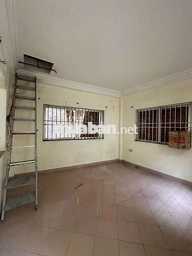 CHO THUÊ NHÀ THOÁNG MÁT THẠCH BÀN, LONG BIÊN - 40m2,   ÔTÔ ĐỖ CỬA