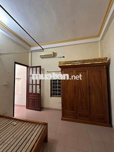 CHO THUÊ NHÀ THOÁNG MÁT THẠCH BÀN, LONG BIÊN - 40m2,   ÔTÔ ĐỖ CỬA