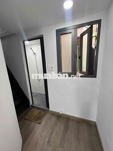 Căn hộ chung cư Hưng Phú P10Q8 (thang bộ)