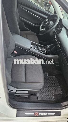 Mazda 3 2022 xe đẹp căng.