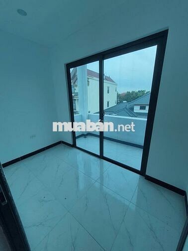 GẦN ĐỒNG MAI nhà 4T,ÔTÔ ĐẾN CỬA,CHỢ,TRƯỜNG 500M,15P RA BXE YÊN NGHĨA