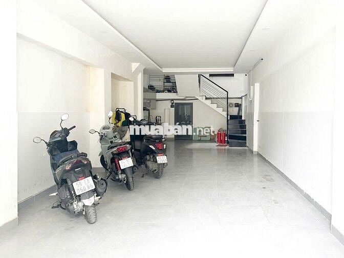 Bán gấp nhà 4 tầng – Hẻm 10m thông, xe hơi đậu trong nhà – Q4 -15,3 TỶ