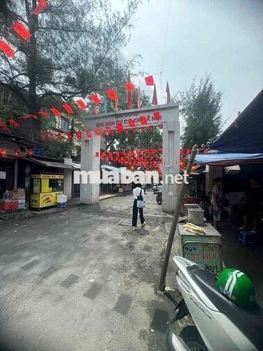 Nhà tt cơ  khí Nguyễn Trãi sổ 41m2, dtsd 60m2  3 ngủ