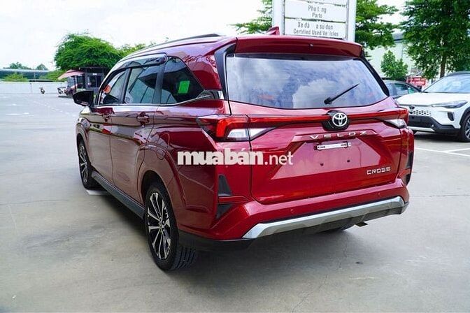 Toyota Veloz Cross 2022 CVT Top - 43000 km