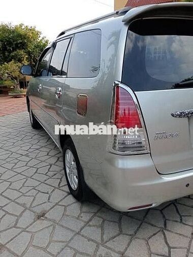 Gia đình cần bán Toyota Innova 2009G