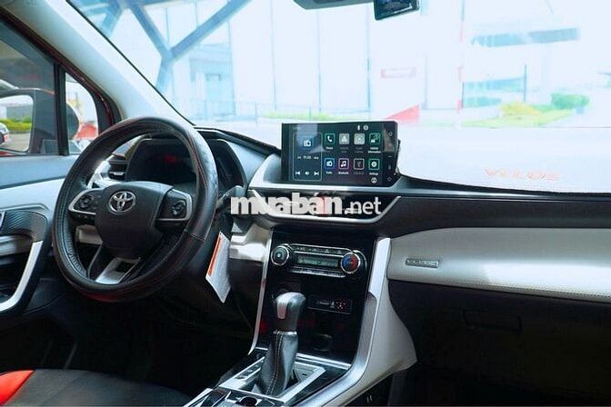 Toyota Veloz Cross 2022 CVT Top - 43000 km