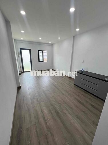 Căn hộ chung cư Hưng Phú P10Q8 (thang bộ)