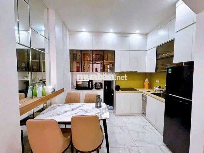 Cực rẻ.Nhà 4Tầng tại TT CHÚC SƠN,300M ra chợ,UB Phường,QL6 giá 3,52 tỷ
