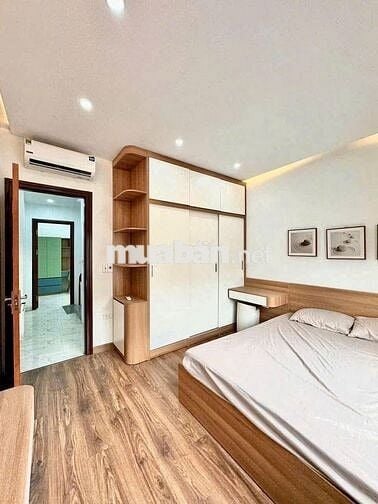 Cực rẻ.Nhà 4Tầng tại TT CHÚC SƠN,300M ra chợ,UB Phường,QL6 giá 3,52 tỷ