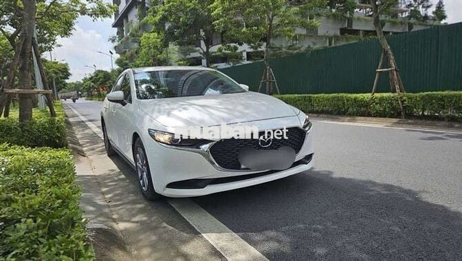 Mazda 3 2022 xe đẹp căng.