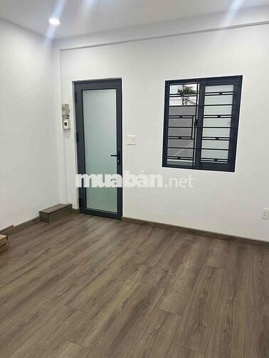 Căn hộ chung cư Hưng Phú P10Q8 (thang bộ)