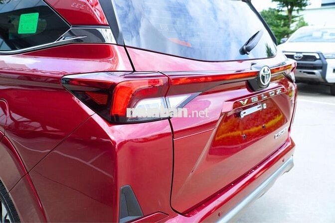 Toyota Veloz Cross 2022 CVT Top - 43000 km