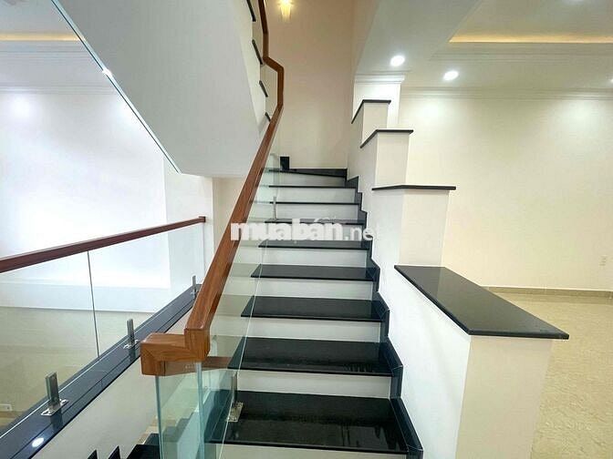 NHÀ MỚI NGAY CHỢ BÌNH TRIỆU - KHU ĐỒNG BỘ, 4 PHÒNG -  3 MÁY LẠNH.