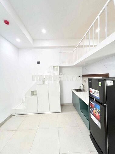 CĂN HỘ DUPLEX CÓ THANG MÁY - BẢO VỆ