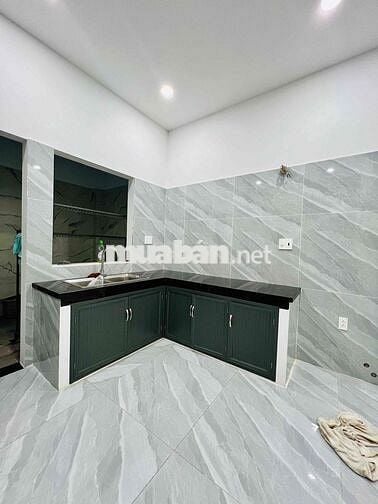 Nhà Mới Xây DT 5x20 1Trệt 1Lửng 3Pn 3Wc Khu Phân Lô Cây Xanh Vỉa Hè