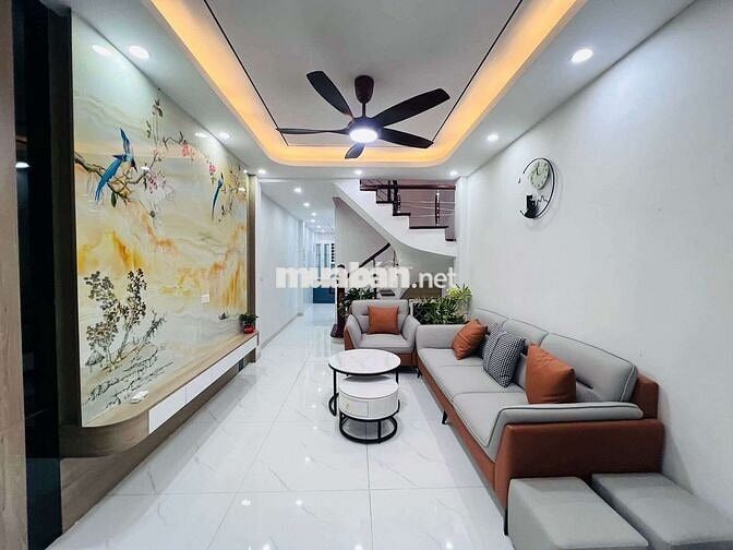 MỸ ĐÌNH - GẦN PHỐ KINH DOANH - VÀI BƯỚC CHÂN RA OTO - FULL NỘI THẤT