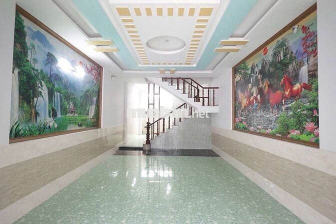 BÁN NHÀ Q12 - 3 TẦNG ĐẸP LUNG LINH - DT KHỦNG - GIÁ TỐT