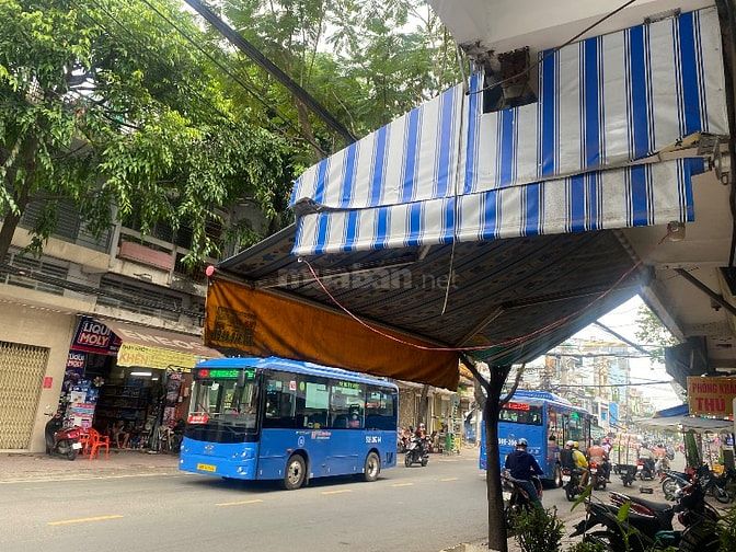 nhà mặt phố cho thuê lâu dài khu sầm uất