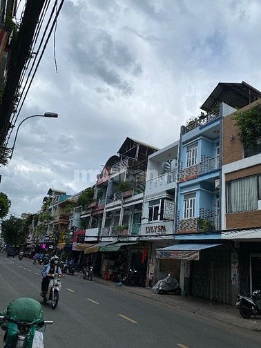 nhà mặt phố cho thuê lâu dài khu sầm uất