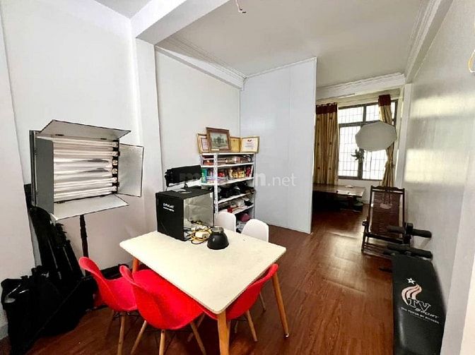 Bán nhà đẹp PHÂN LÔ Ô TÔ Văn Quán Nguyễn Trãi Hà Đông 42m2, gía 8,3 tỷ