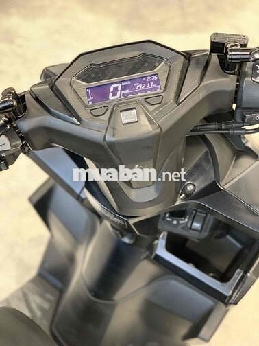 ✅ Honda Vario 160 2023 BSTP – Zin đẹp – BH 6 tháng