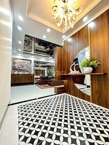 BÁN GẤP - NHÀ PHỐ KIM MÃ - BA ĐÌNH - 50M - 5 TẦNG - MT 4,2M - 15,5 tỷ