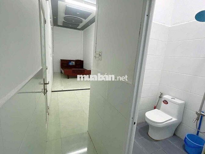 Cho thuê nhà nguyên căn hẻm 50 Quang Trung