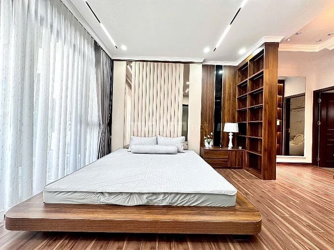 BÁN GẤP - NHÀ PHỐ KIM MÃ - BA ĐÌNH - 50M - 5 TẦNG - MT 4,2M - 15,5 tỷ