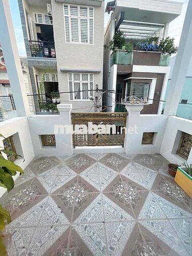 Cho thuê nhà nguyên căn hẻm 50 Quang Trung