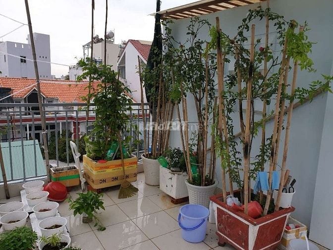 Phòng trọ kiểu CCMN Quận 4 mới chỉ 4 triệu/tháng có lầu ở được 2 người