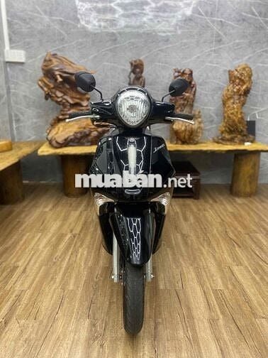 Janus đẹp, máy êm thì thầm bao vọt biển SG