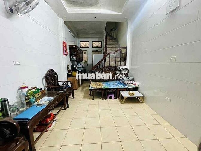 Bán nhà phố hào nam tt đống đa cách ô tô đỗ 10m