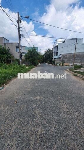 NHÀ ĐẸP KHU PHÂN LÔ ĐỒNG BỘ TÂN TIẾN Quận 12