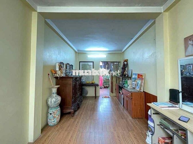 Bán nhà phố hào nam tt đống đa cách ô tô đỗ 10m