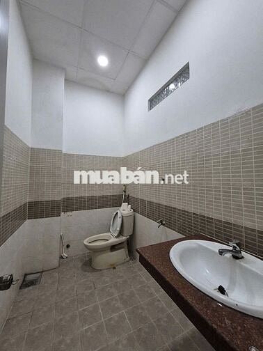 CHO THUÊ NHÀ ĐƯỜNG NGÔ QUYỀN - VỊ TRÍ VÀNG NGAY CẠNH CẦU SÔNG HÀN!