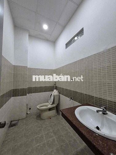 Cho Thuê Nhà 4 Tầng mặt tiền Ngô Quyền,Sơn Trà