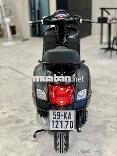 🛵 Vespa GTS 300 – 2018 – Chính chủ BSTP Xe đẹp zin
