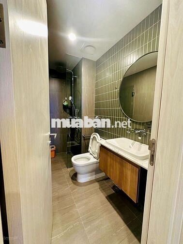 Bán căn 2PN 68m² tầng 16 view sông Hàn, pháo hoa, full nội thất