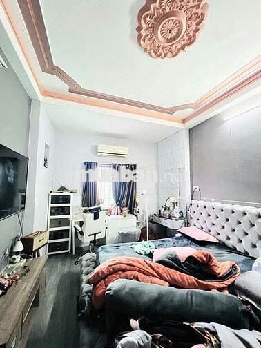 BÁN NHÀ 2 CĂN ĐÔI - SỔ RIÊNG TỪNG CĂN - NGANG KHỦNG 8.2m -SÁT MẶT TIỀN
