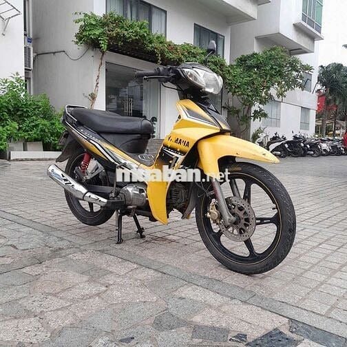 Xe yamaha sirut RC