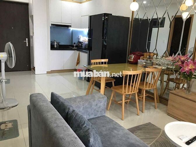 2pn Bcons Suối Tiên có nội thất, ngay cổng làng Đại Học giá chỉ 2tỷ125