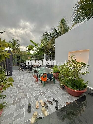 Nhà Mỹ Hưng Mỹ Phong kiên cố 3pn xe hơi tới nhà cách ĐH90D 30m