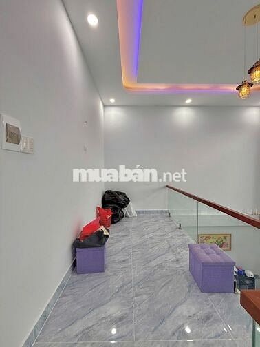 Nhà Mỹ Hưng Mỹ Phong kiên cố 3pn xe hơi tới nhà cách ĐH90D 30m