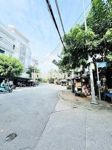 BÁN NHÀ 2 CĂN ĐÔI - SỔ RIÊNG TỪNG CĂN - NGANG KHỦNG 8.2m -SÁT MẶT TIỀN
