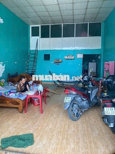 Cần bán gấp căn nhà MT ở Tân Thới Nhì 18 , Hóc Môn 80m2 SHR giá 960tr