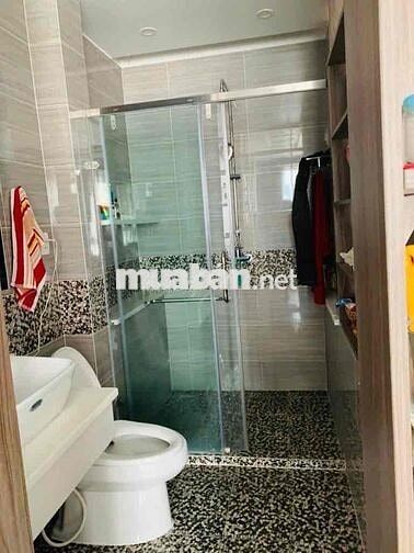 NHÀ MỚI 5 TẦNG TẠI Q4 THÍCH HỢP KINH DOANH CHDV - KHU DCHH KHÔNG QH